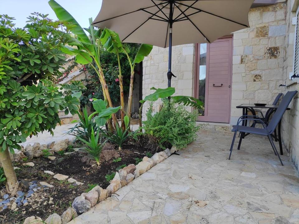Xenia'S Countryside Guesthouse Agia Marina 외부 사진